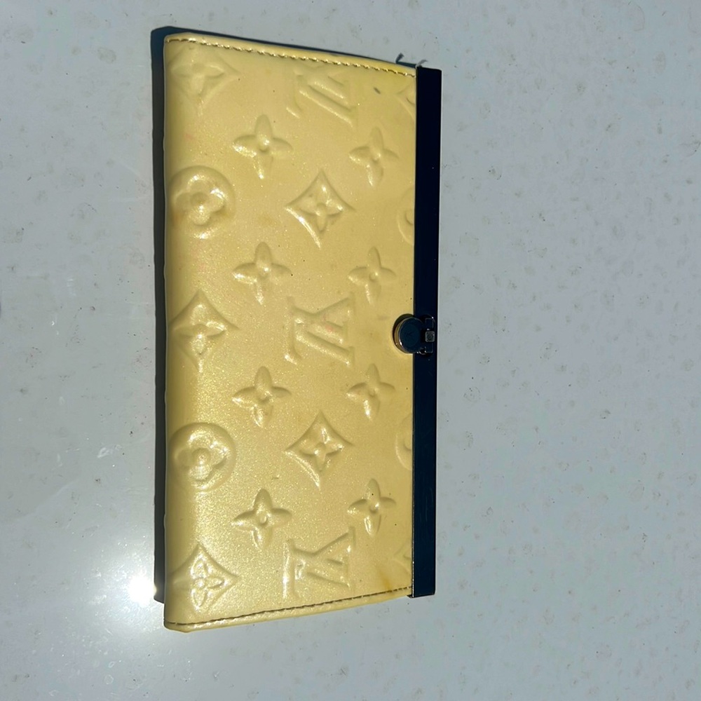 Louis Vuitton Vintage Clutch